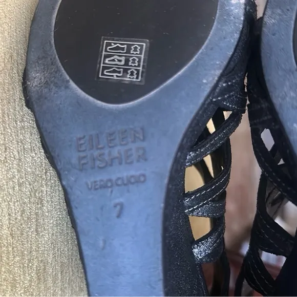Eileen Fisher Black Metallic Leather Cage Lattice Strappy Wedge Sandals Size 7