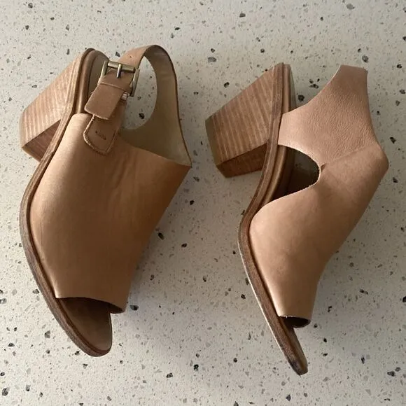 Eileen Fisher Glance Sand Leather Slingback Sandals Block Heel Women’s Size 7.5M