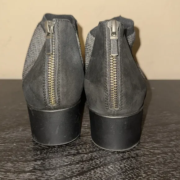 Eileen Fisher Ogden Stretch Knit Lugged Sole Wedge Sandals Size 11