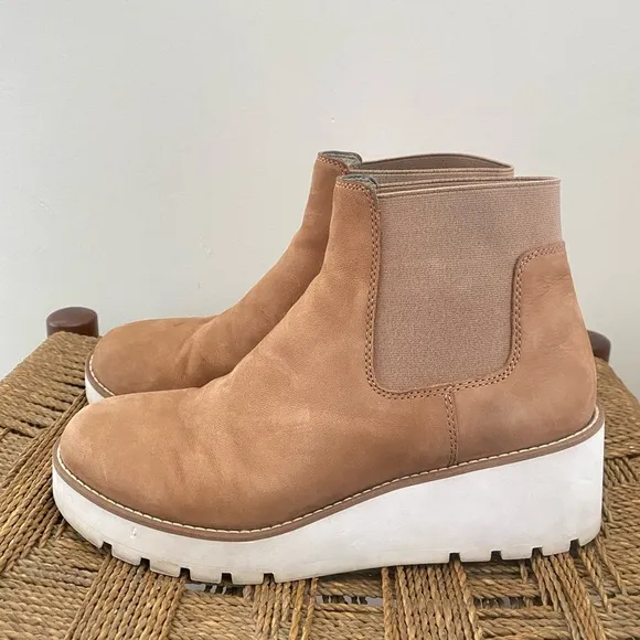Eileen Fisher Shoes Women's 9 Chelsea Boot Wedge Washed Leather Ankle Bootie