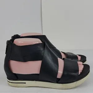 Eileen Fisher Sport Tumbled Leather Sandal