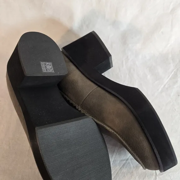 Eileen Fisher Women's Size 6.5 Leather Harria Platform Gray Slate Loafer New