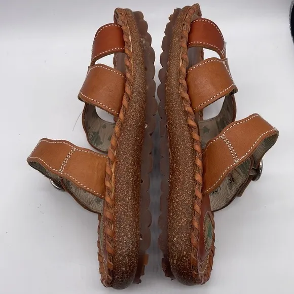 El Naturalista Leather Sandals Made in Spain Sz 36 - heel cushions