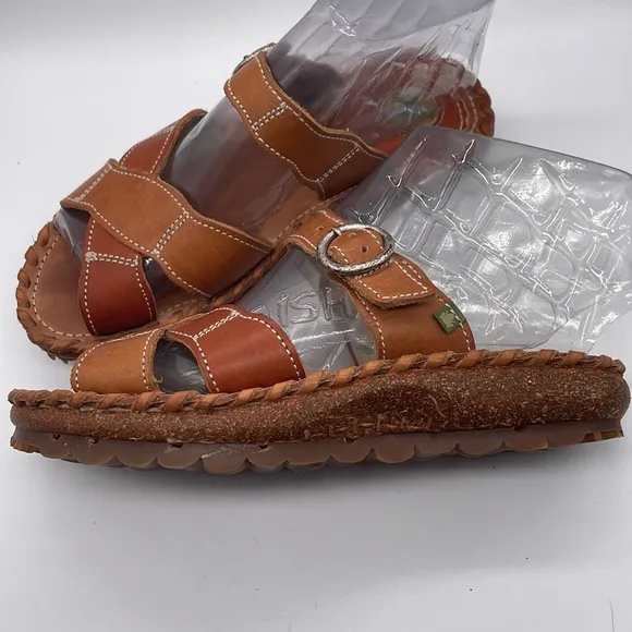 El Naturalista Leather Sandals Made in Spain Sz 36 - heel cushions