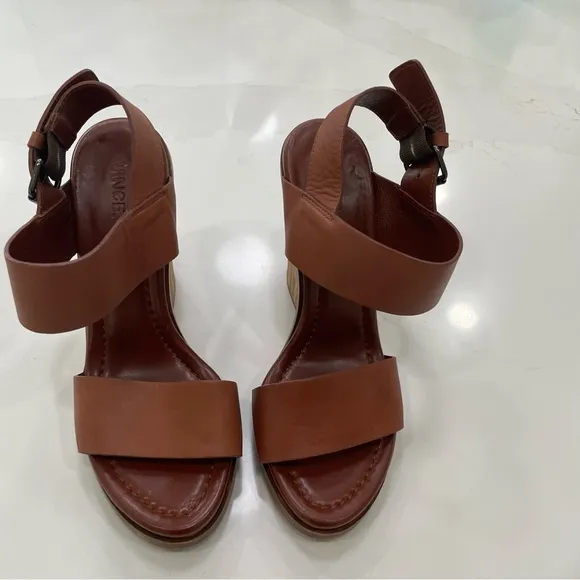 Elegant Brown Block Heel Sandals