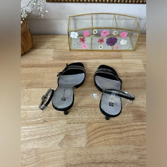 Ellemenno Y2K Clear Plastic Black Ribbon Kitten Heel Sandals Women’s Size 7.5