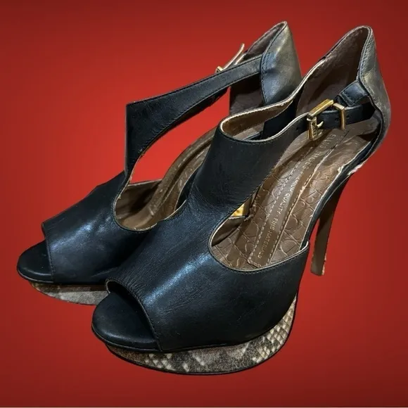 Ellus designer shoes! New over $450. Black leather snake design.