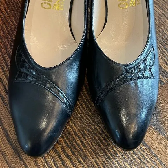 EUC 80’s Vintage Slingback Ferragamo Women's Pumps Black Sz. 8.5