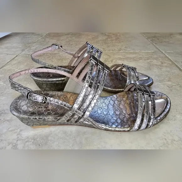 EUC Stuart Weitzman Silver Leather Strappy Wedge Sandals