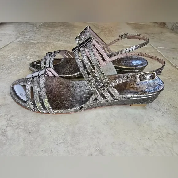 EUC Stuart Weitzman Silver Leather Strappy Wedge Sandals