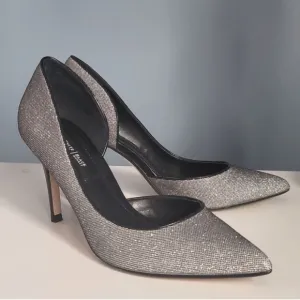 EUC WHBM Silver and black glitter pumps(size 9)