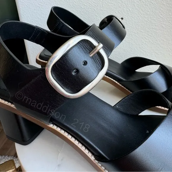 Everlane Leather Buckle Heel Sandals Black size 10 Block Chunky Heel Big Buckle