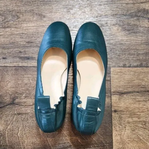 Everlane The Day Heel British Green Leather Made In Italy Narrow Fit Shoes