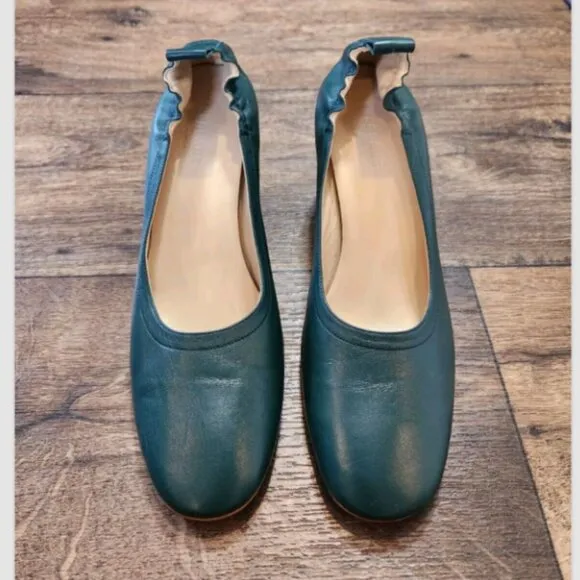 Everlane The Day Heel British Green Leather Made In Italy Narrow Fit Shoes