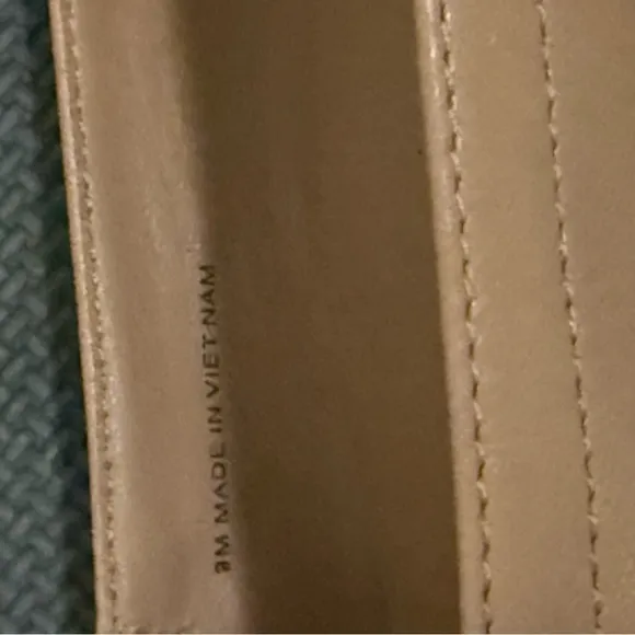 EVERLANE The Day Heel Leather Round Toe Block Heel Shoe Nude Size 9