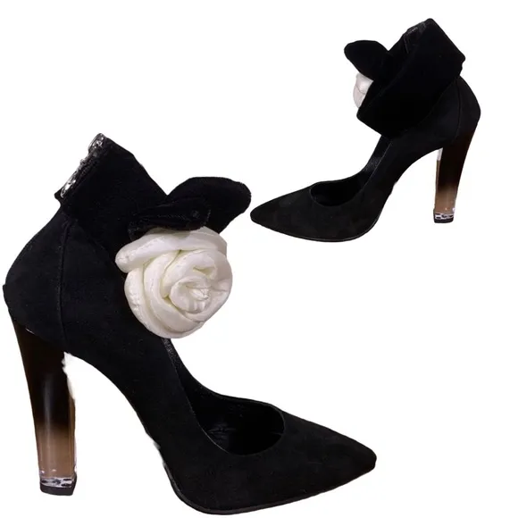 FABI COUTURE BLACK SUEDE HEELS W/CREAM SATIN ROSE ADORNMENT &amp; LUCITE HEELS (37)