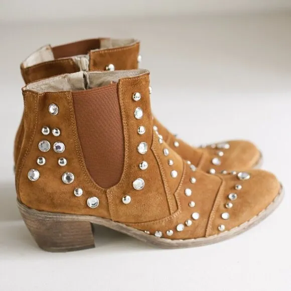 Fabrizio Chini Caramel Suede Studded Rhinestone Boho Zip up Booties SZ 40
