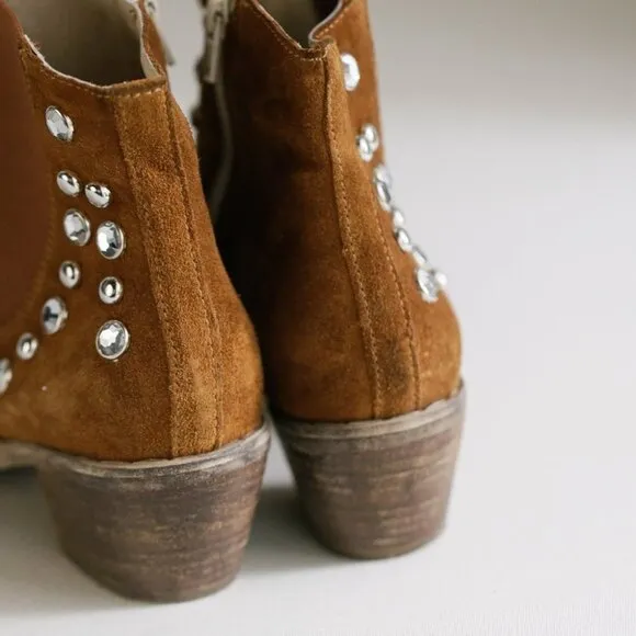 Fabrizio Chini Caramel Suede Studded Rhinestone Boho Zip up Booties SZ 40