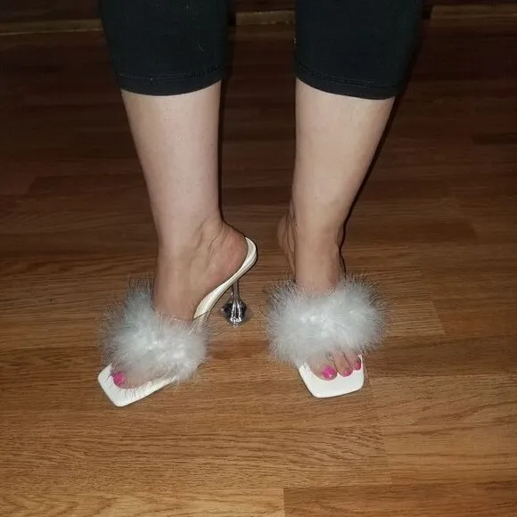 FEATHERED HEELED MULES WHITE PRINCES SHOES 7.5