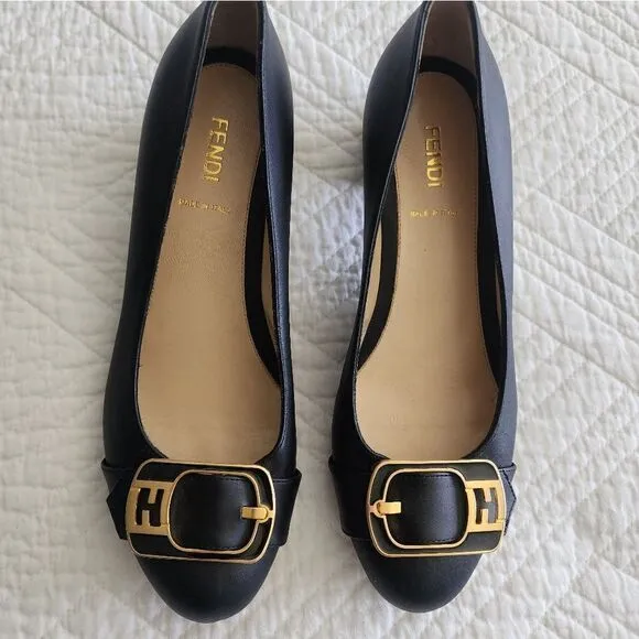 Fendi chunky low heel front logo leather shoes
