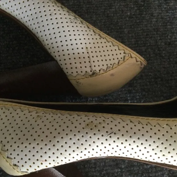 Fendi Leather Peep Toe Pumps Shoe Made In Italy Size 39