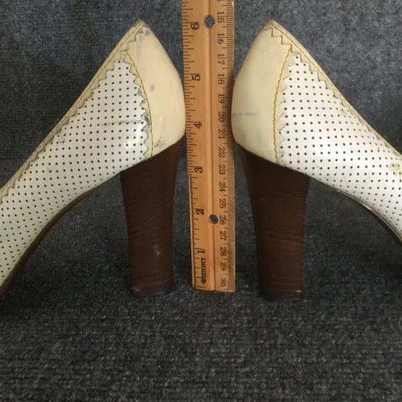 Fendi Leather Peep Toe Pumps Shoe Made In Italy Size 39