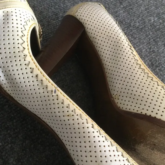 Fendi Leather Peep Toe Pumps Shoe Made In Italy Size 39