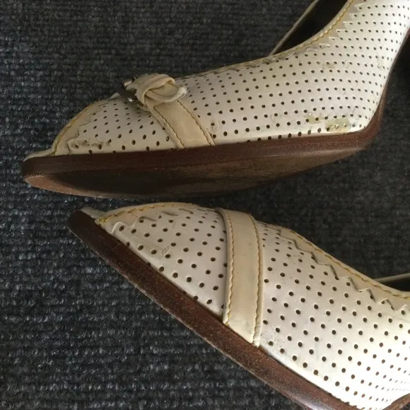 Fendi Leather Peep Toe Pumps Shoe Made In Italy Size 39
