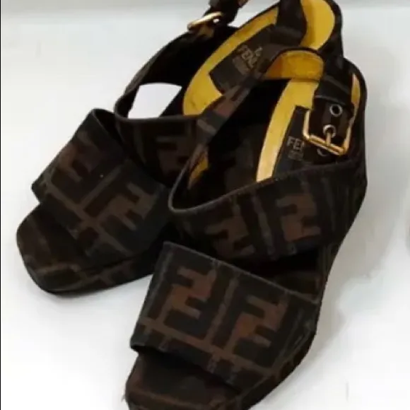 FENDI Scarpe Zucca wedge sandals Fendi sandals Zucca pattern resoled 4…