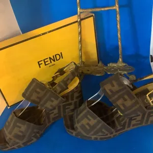 FENDI Scarpe Zucca wedge sandals Fendi sandals Zucca pattern resoled 4…