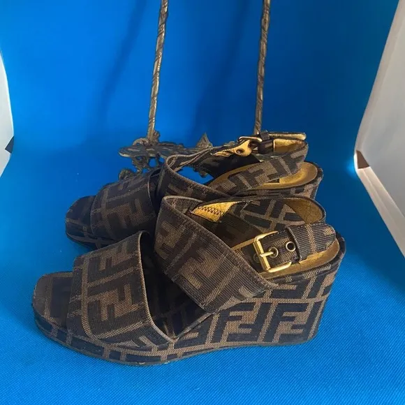 FENDI Scarpe Zucca wedge sandals Fendi sandals Zucca pattern resoled 4…