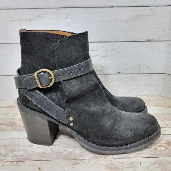 Fiorentini   Baker Nubis black suede block heel ankle boots