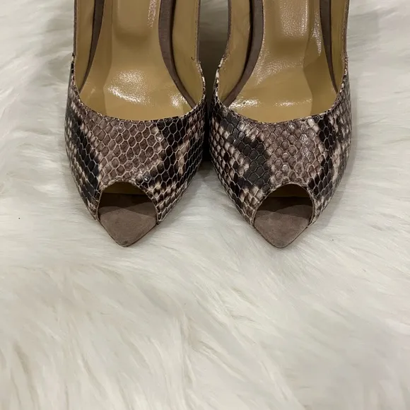 FJOLLA PEEP TOE HEALS