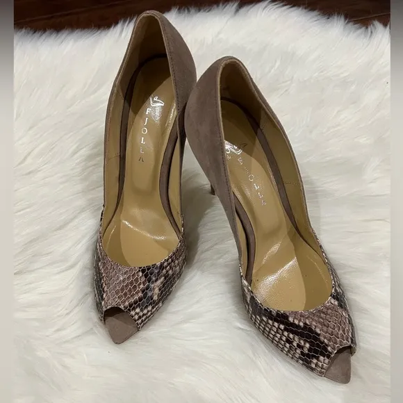 FJOLLA PEEP TOE HEALS