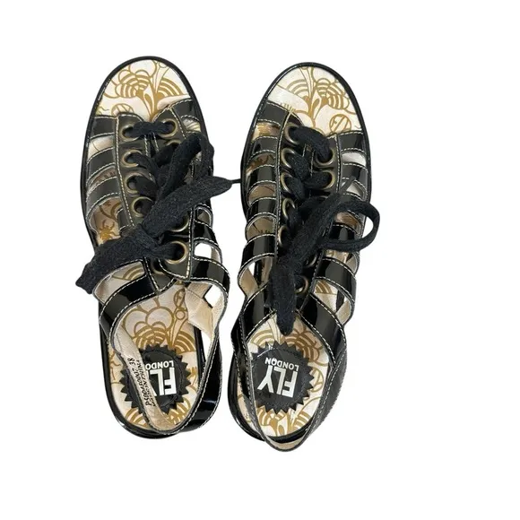 Fly London Yuta Womens Gladiator Shoes Black Patent Lace Up Wedge Sandal Sz 38