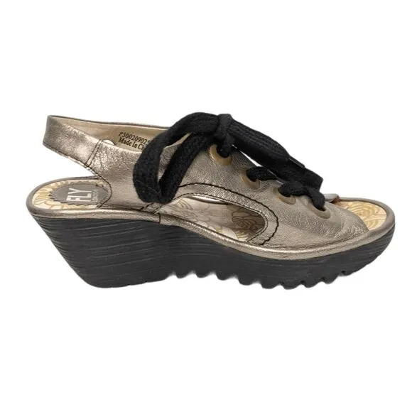 FLY LONDON Ylva Metallic Leather Wedge Sandals 38
