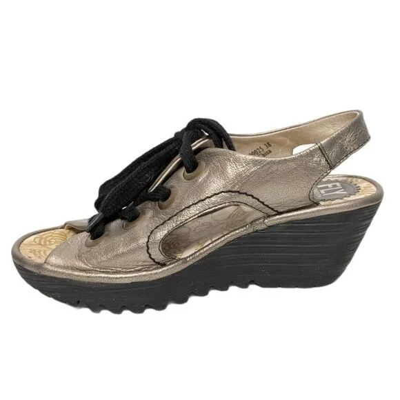 FLY LONDON Ylva Metallic Leather Wedge Sandals 38