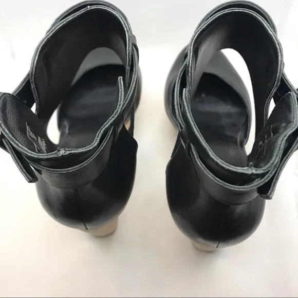 FORTRESS OF INCA HAND MADE BLACK LEATHER AND BEIGE PLATFORM HEELS (6)