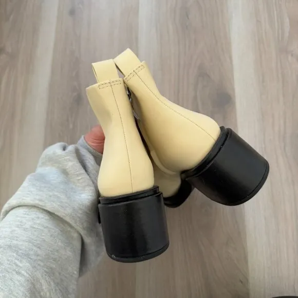 Franco Sarto Cream Leather Block Heel Booties New Size 8M