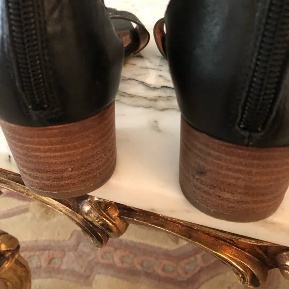 Franco Sarto Fidela block heel sandals size 8