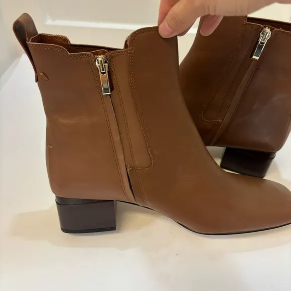 Franco Sarto Waxton Block Heel Bootie Sz 11M