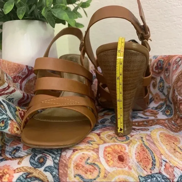 FRANCO SARTO‎ WOMENS LEATHER WEDGE HEEL SANDALS TAN SIZE 8.5