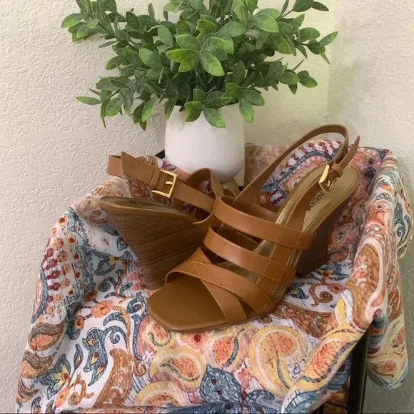 FRANCO SARTO‎ WOMENS LEATHER WEDGE HEEL SANDALS TAN SIZE 8.5