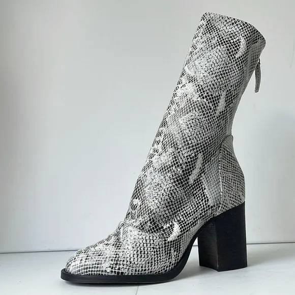 Free People  Elle Block Heel Boot Snakeskin Leather EU38 US