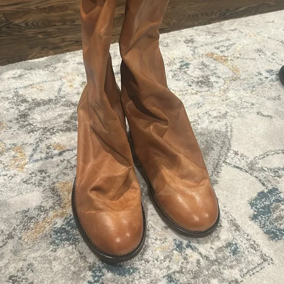 Free People Elle Womens Block Heel Boots in cognac size 40
