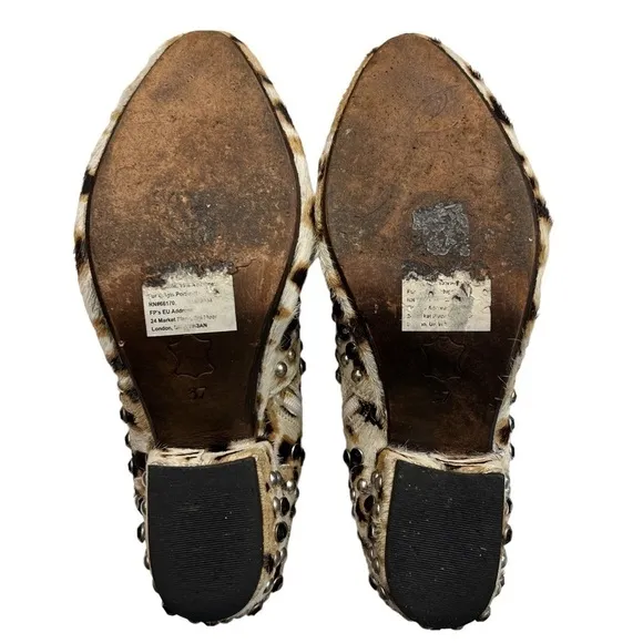 FREE PEOPLE leather Booties Chasing Cowgirl Chore Western animal Print