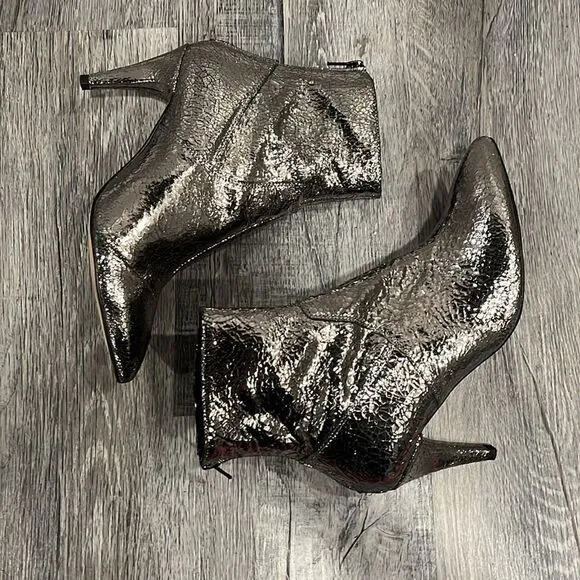 Free People NWOB Leather Lexi Heel metallic bootie - 37 (7-7.5)
