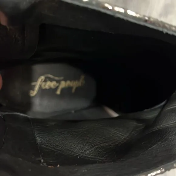 Free People NWOB Leather Lexi Heel metallic bootie - 37 (7-7.5)
