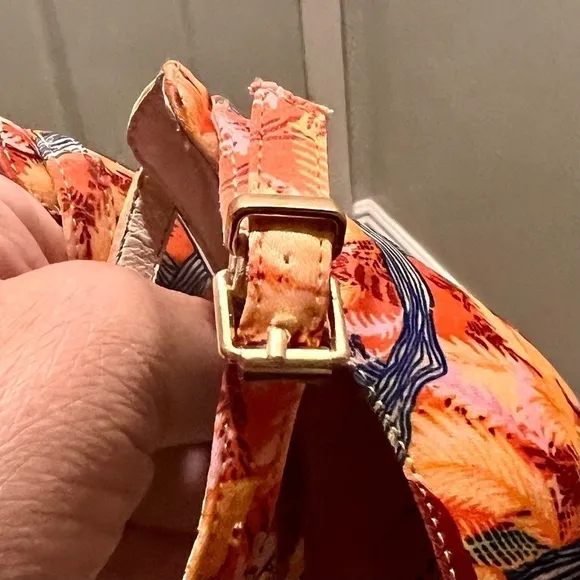 FREE PEOPLE orange floral block heel sandals. Size 37