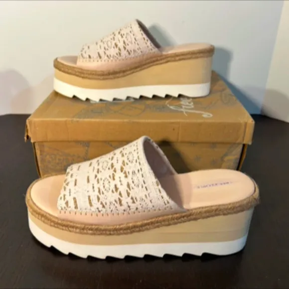 Free People Santorini Espadrille Crochet Platform Sandal Shoes Plaster Size 9.5